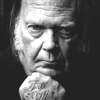 NEIL YOUNG'DAN YENİ ALBÜM GELİYOR